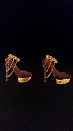 Heels on the Ear - PLUM